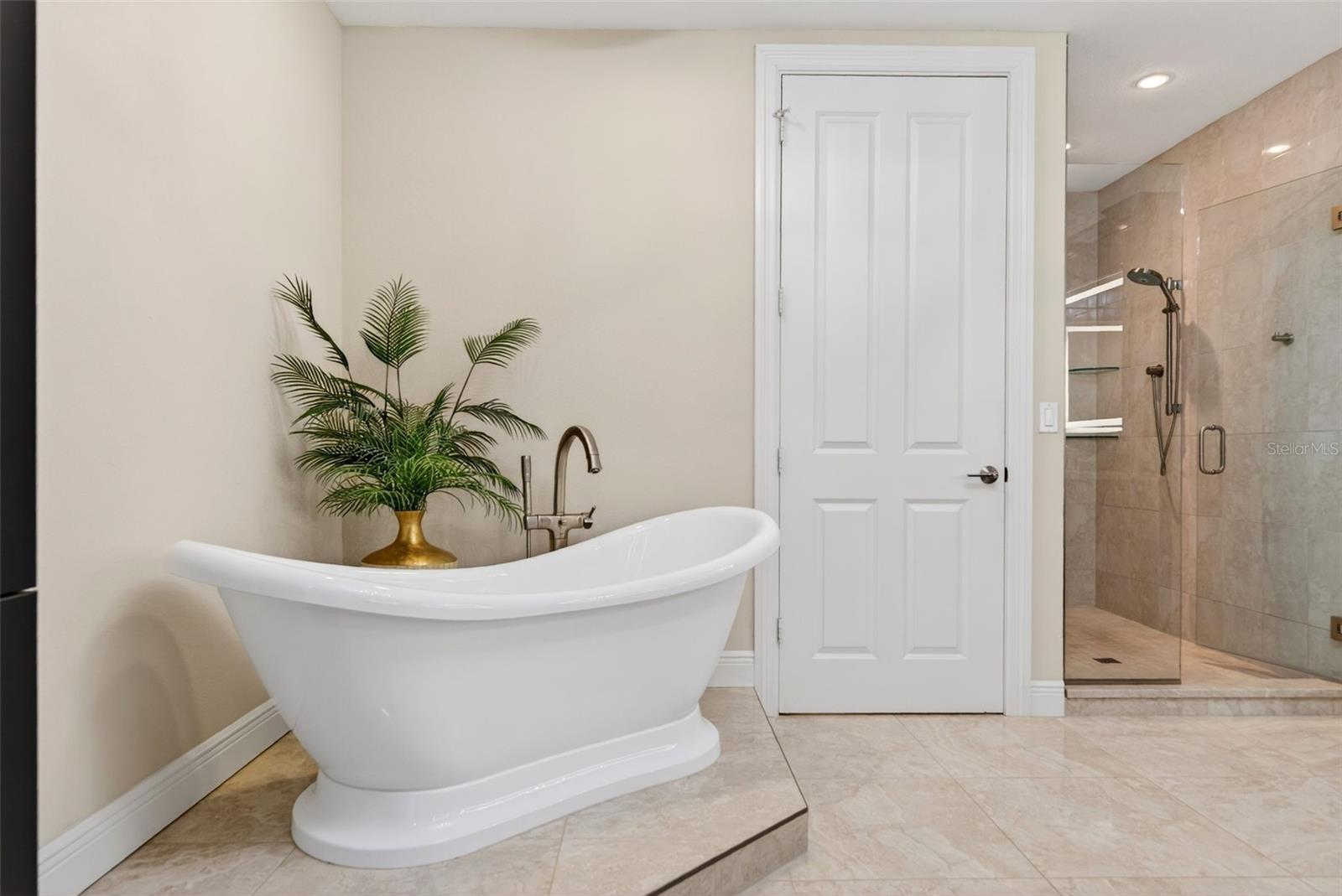 HUDSON CROSSING - Residential