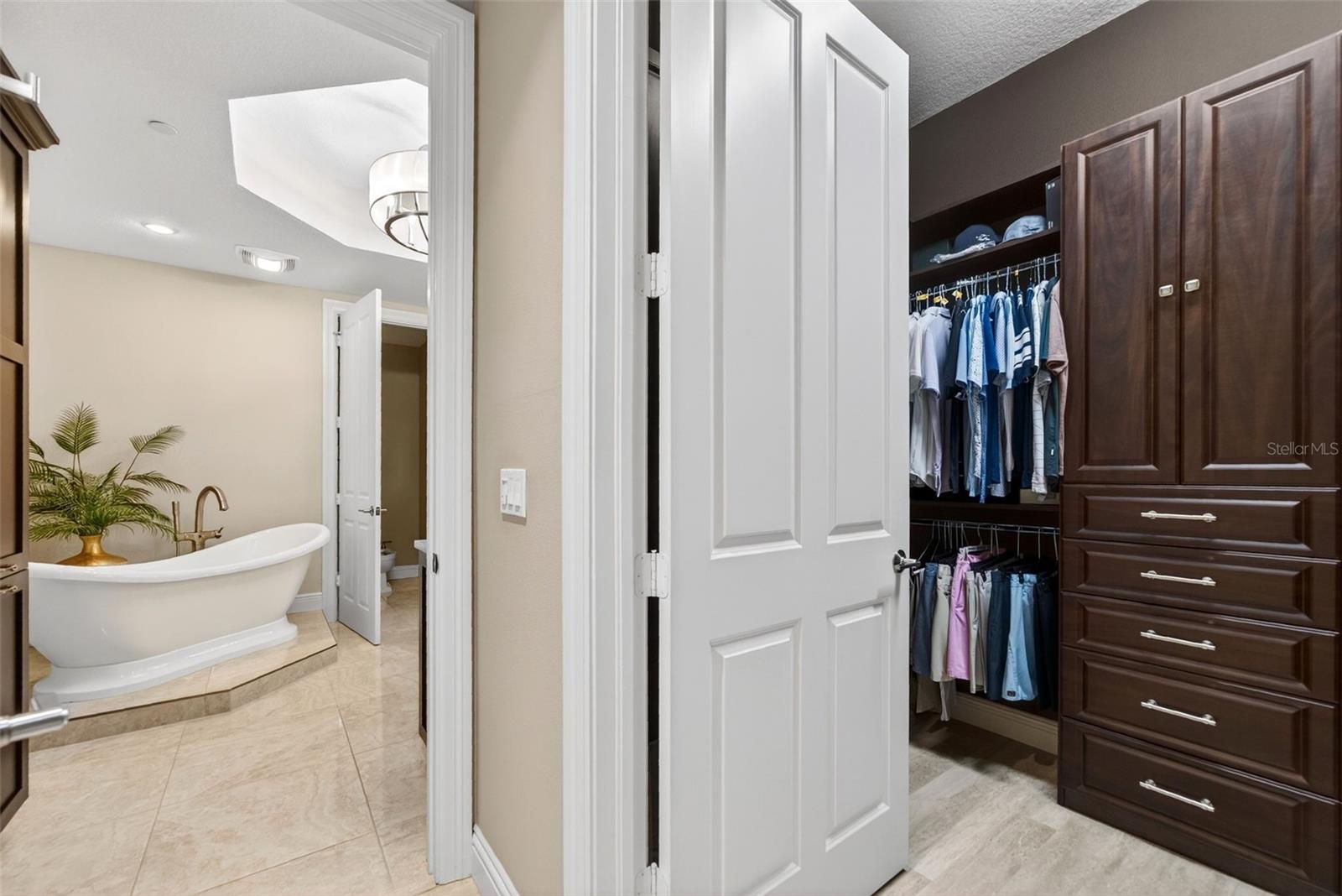 HUDSON CROSSING - Residential