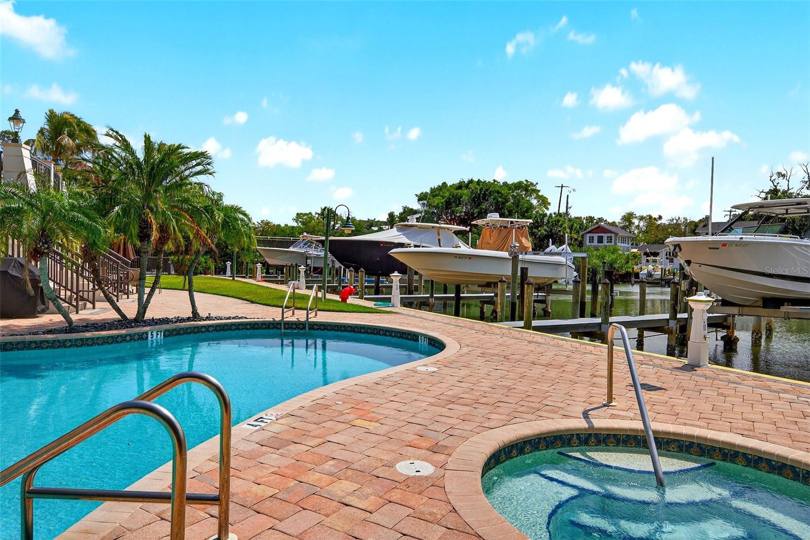 HUDSON CROSSING - Residential