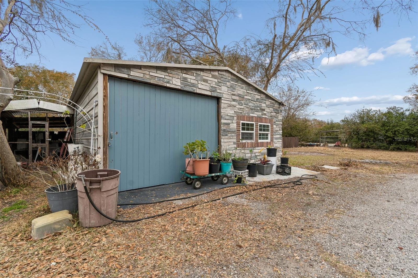 HOLLOMAN BRANCH ESTATES - Residential