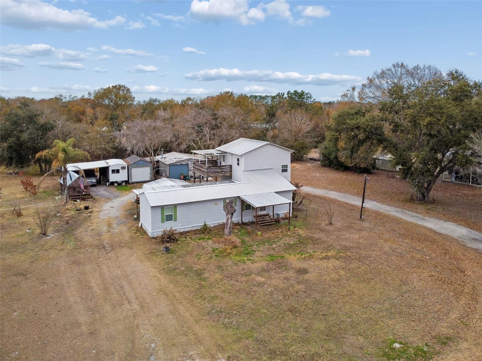 HOLLOMAN BRANCH ESTATES - Residential