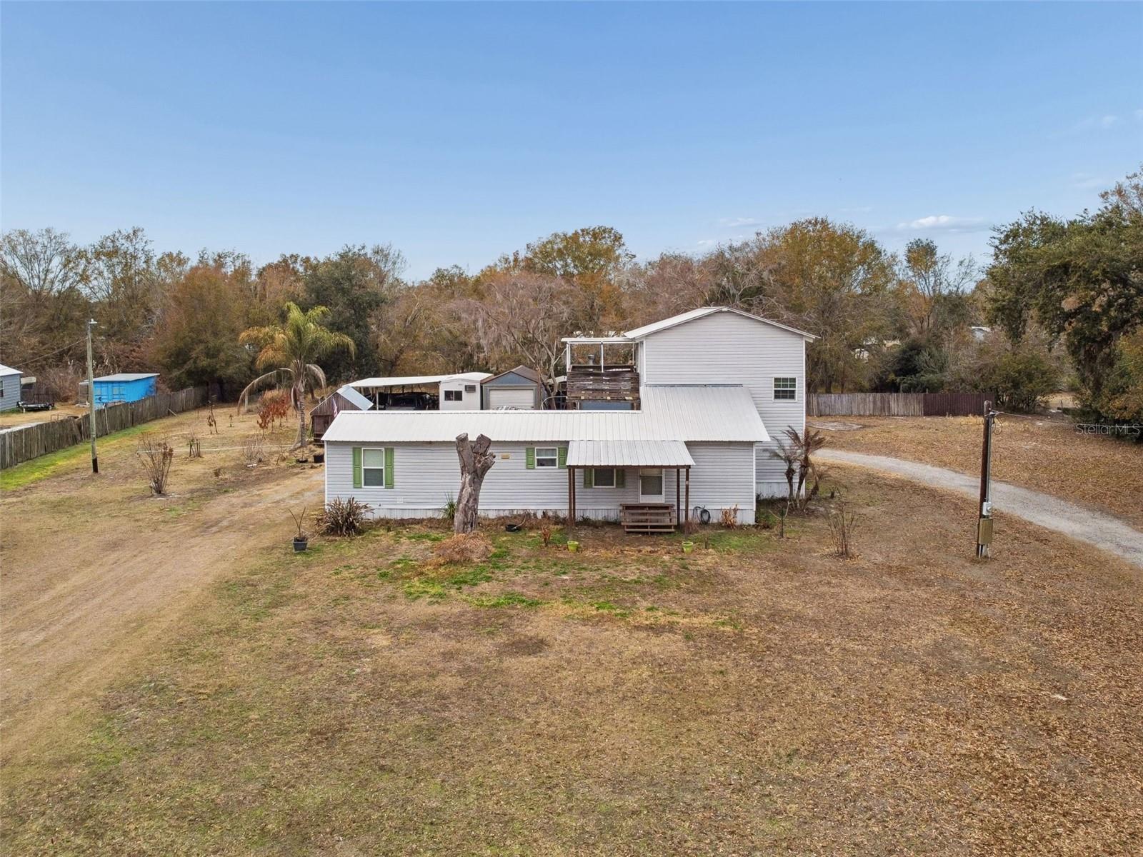 HOLLOMAN BRANCH ESTATES - Residential