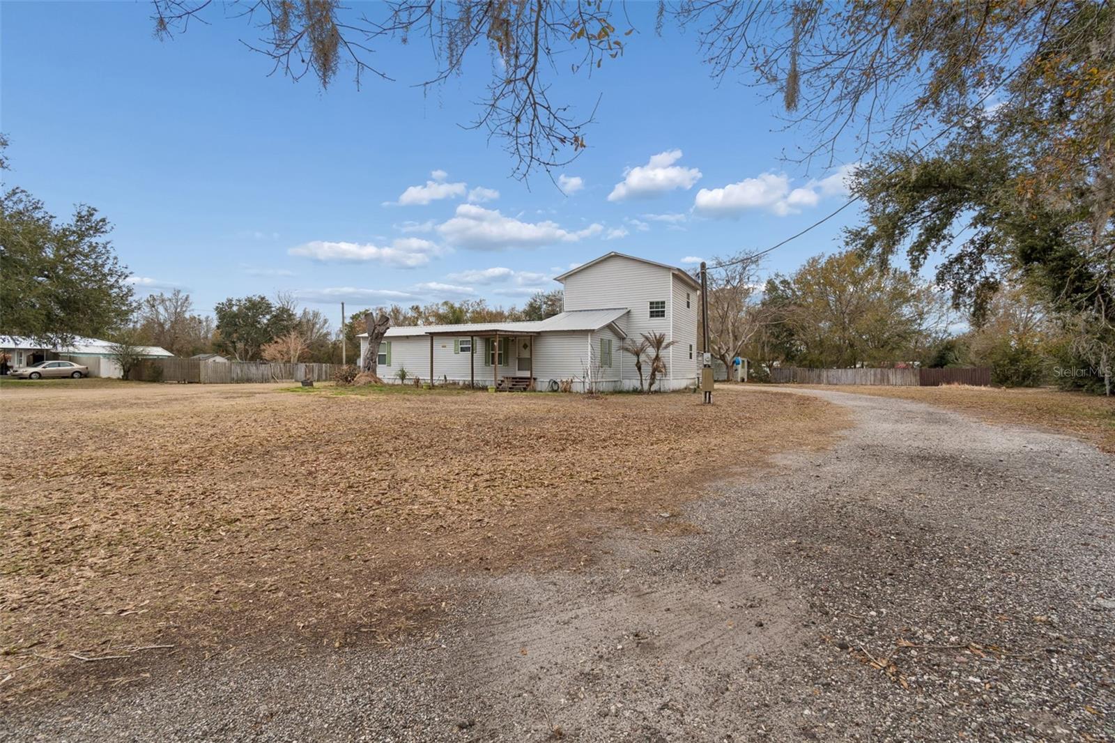 HOLLOMAN BRANCH ESTATES - Residential