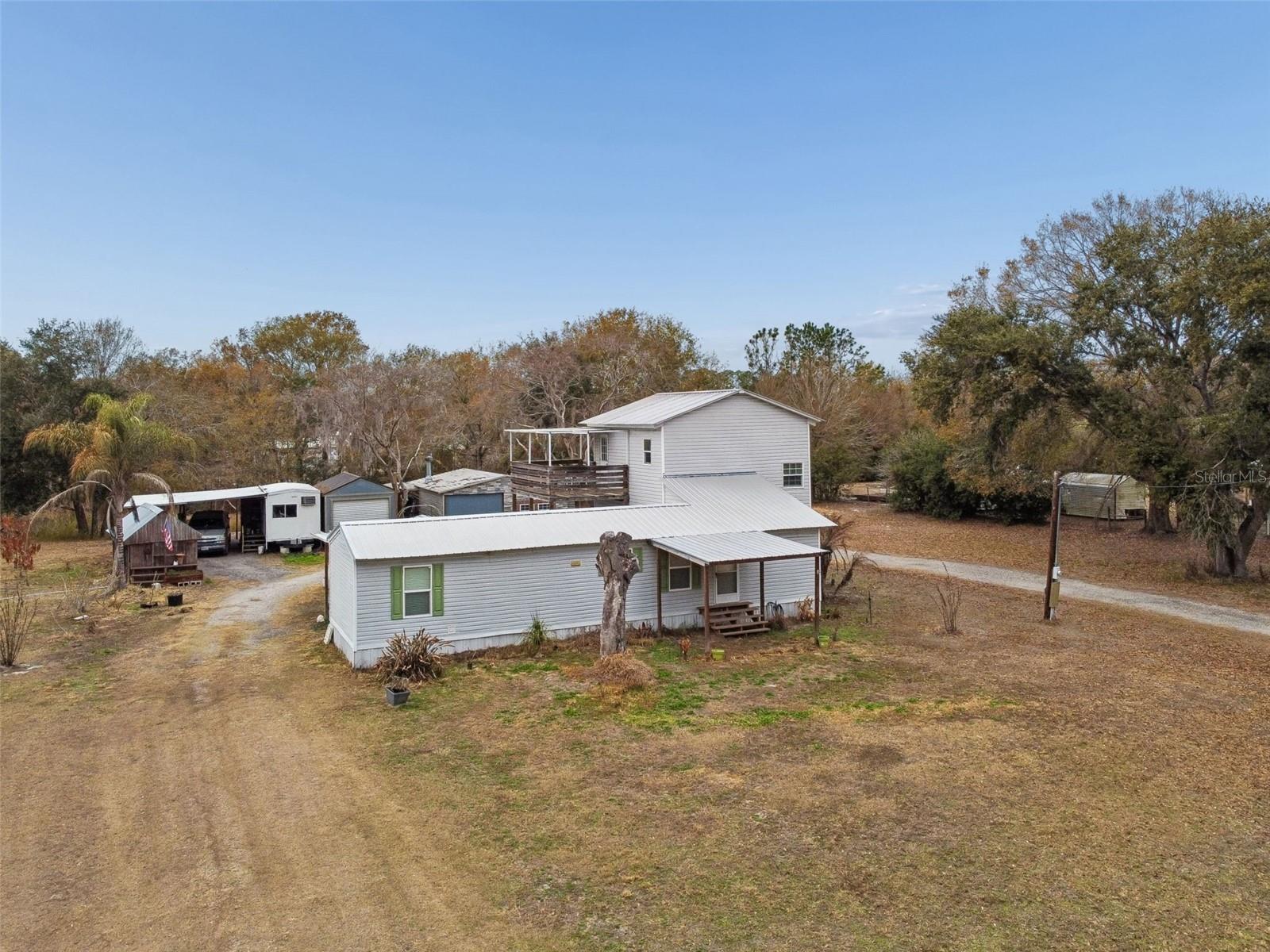 HOLLOMAN BRANCH ESTATES - Residential