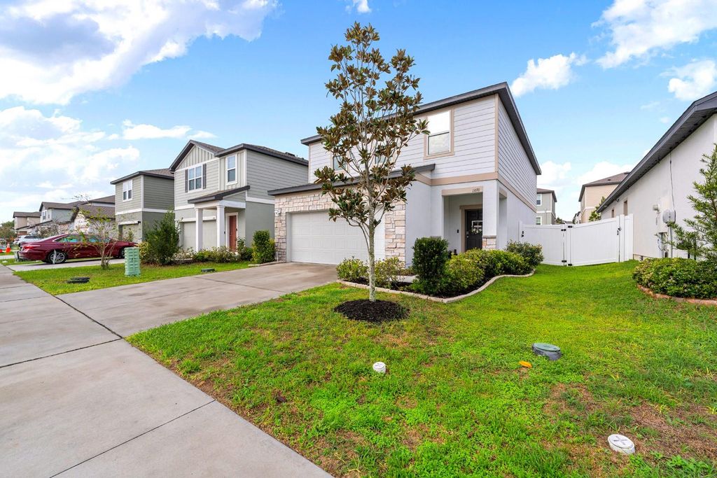 Photo of 11691 Adam Lee Way, Dade City, FL 33525 (MLS # TB8486284)