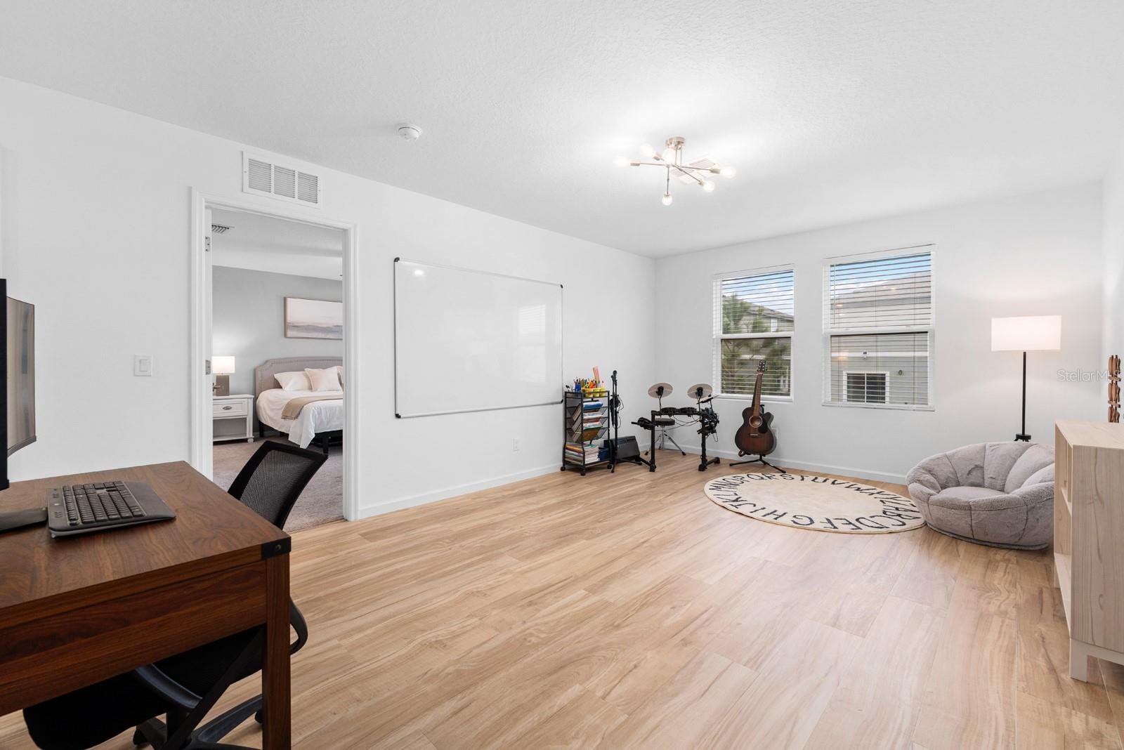 CLINTON CORNER - Residential