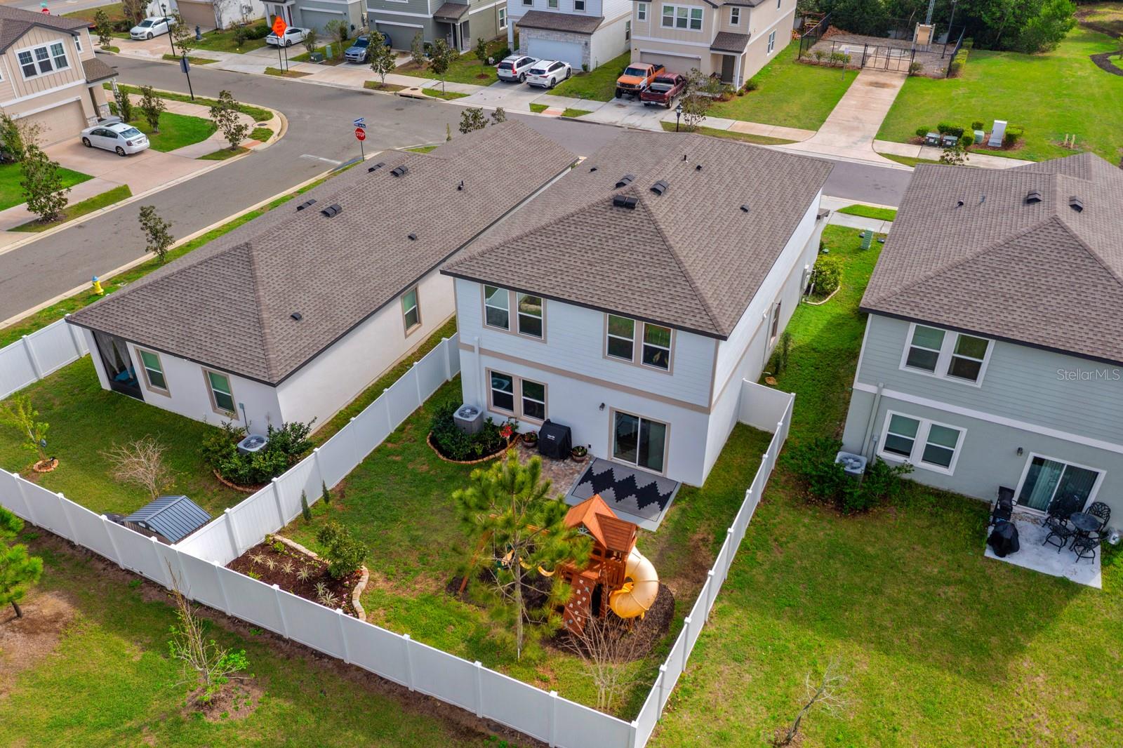 CLINTON CORNER - Residential