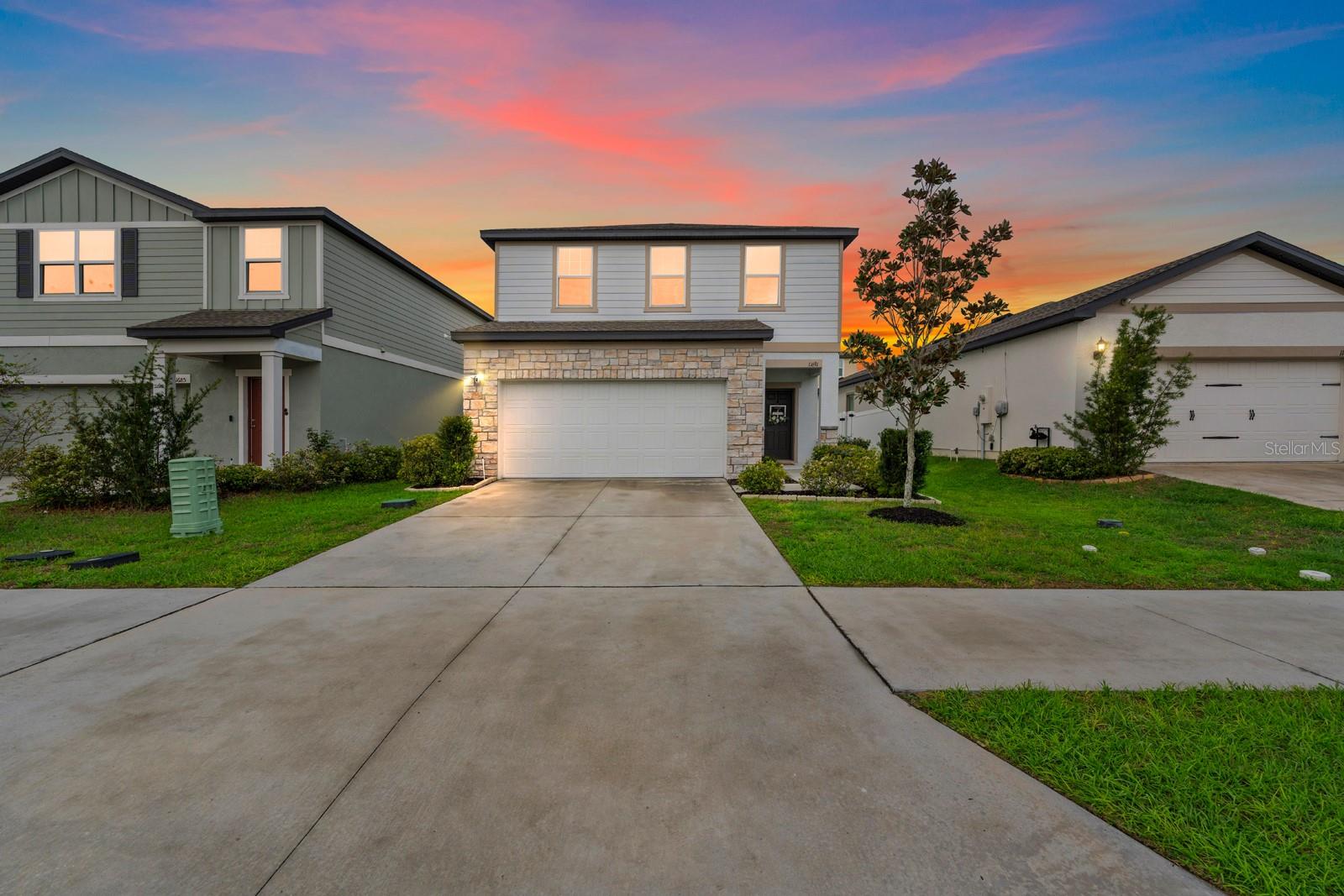 CLINTON CORNER - Residential