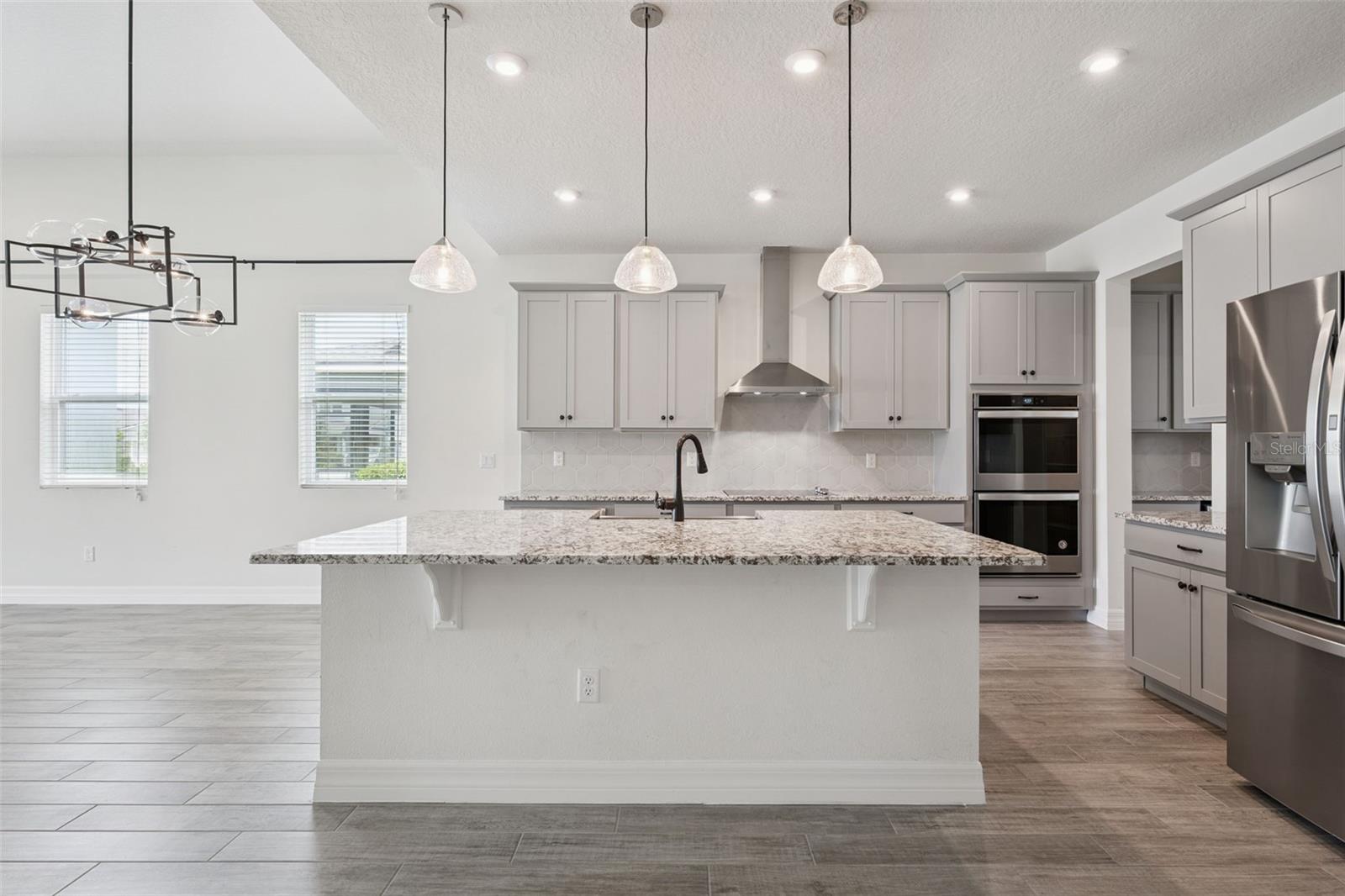STARWOOD PHASE N-14 - Residential