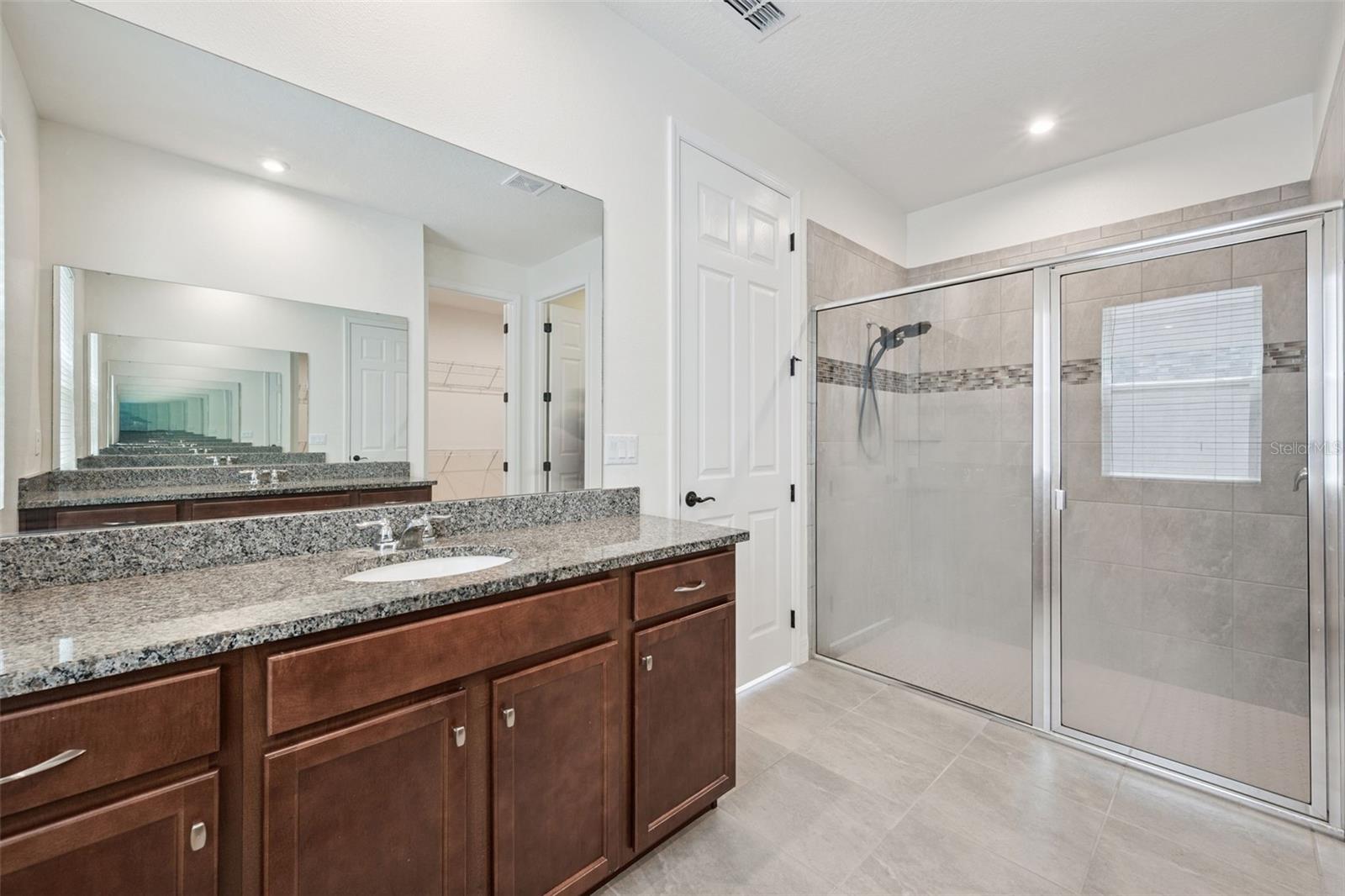 STARWOOD PHASE N-14 - Residential