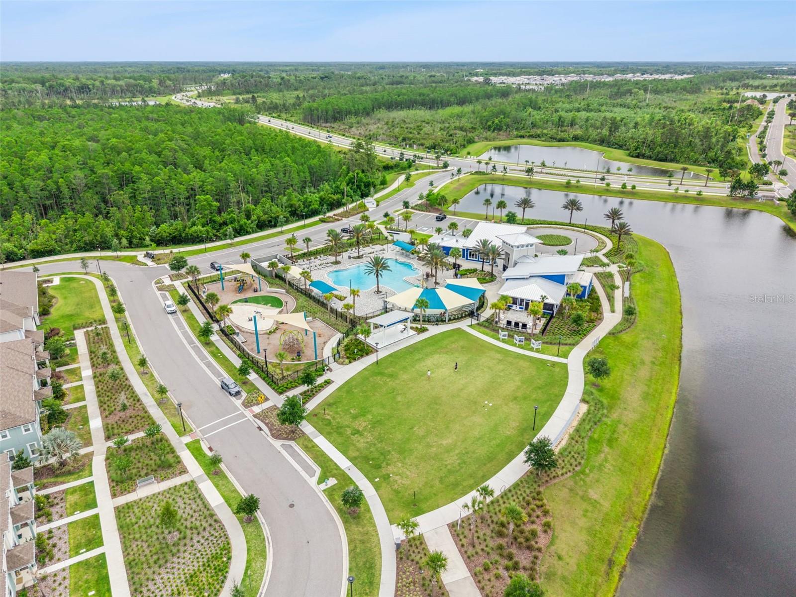 STARWOOD PHASE N-14 - Residential