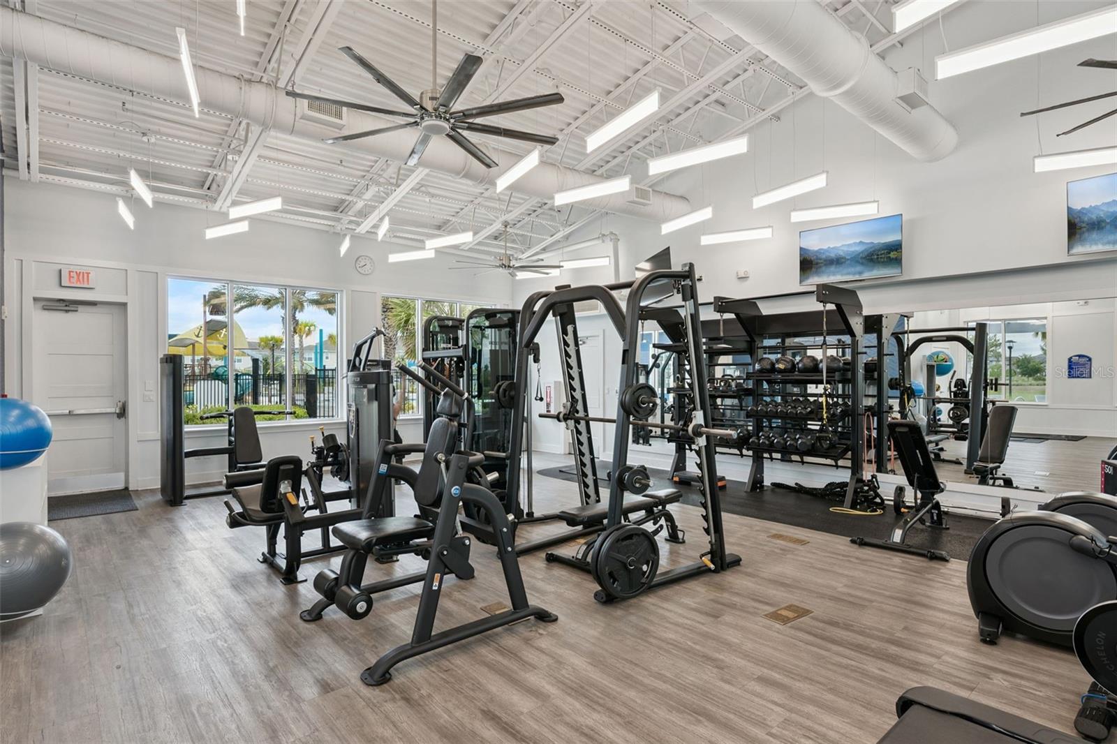 STARWOOD PHASE N-14 - Residential
