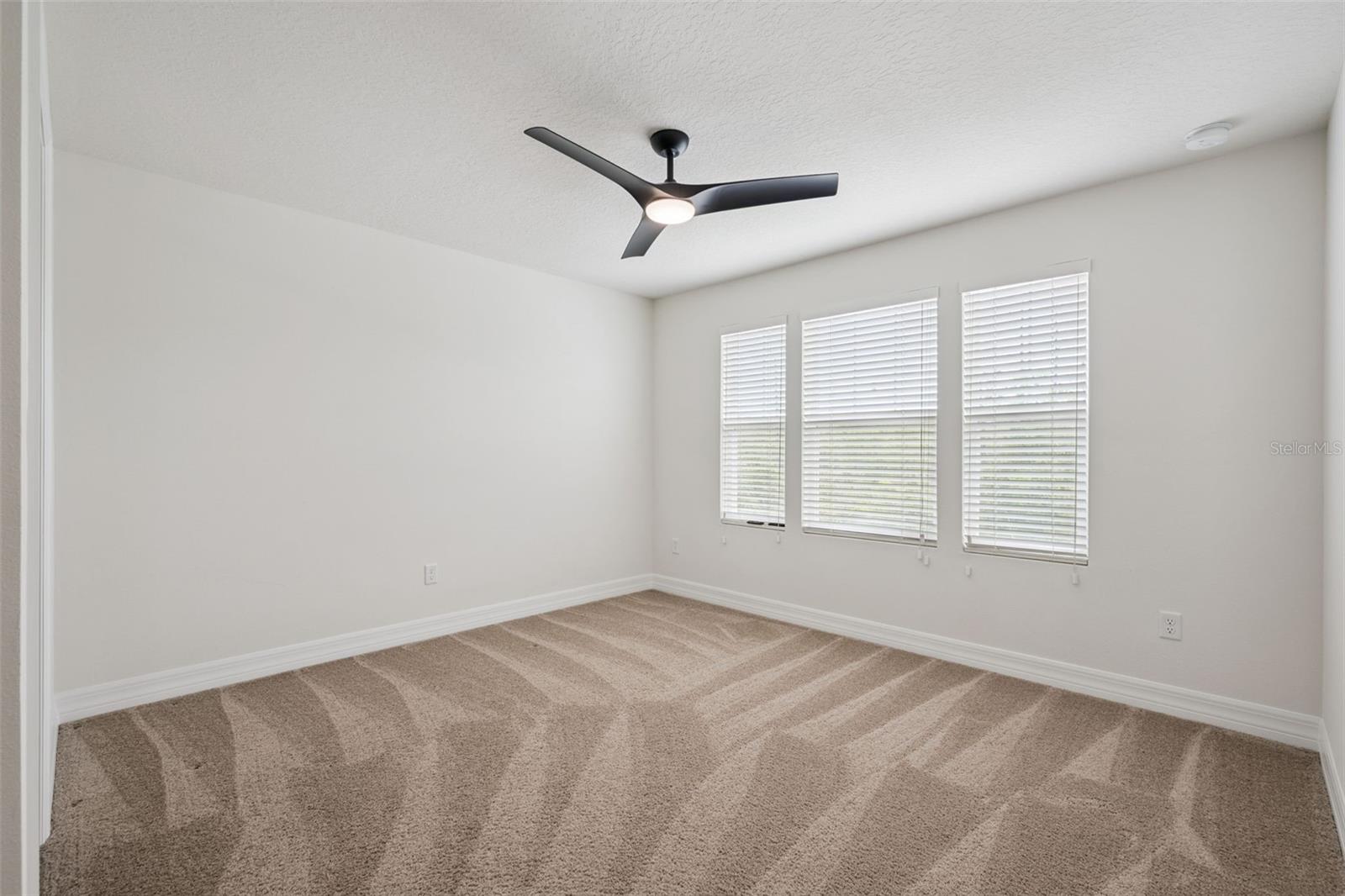 STARWOOD PHASE N-14 - Residential