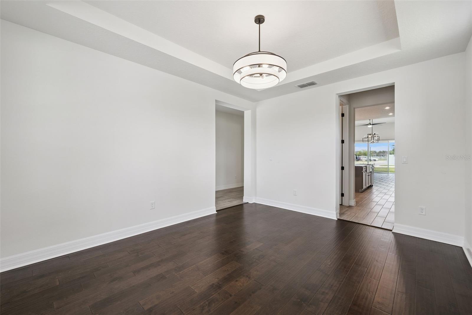 STARWOOD PHASE N-14 - Residential