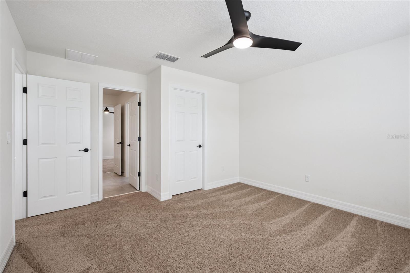 STARWOOD PHASE N-14 - Residential
