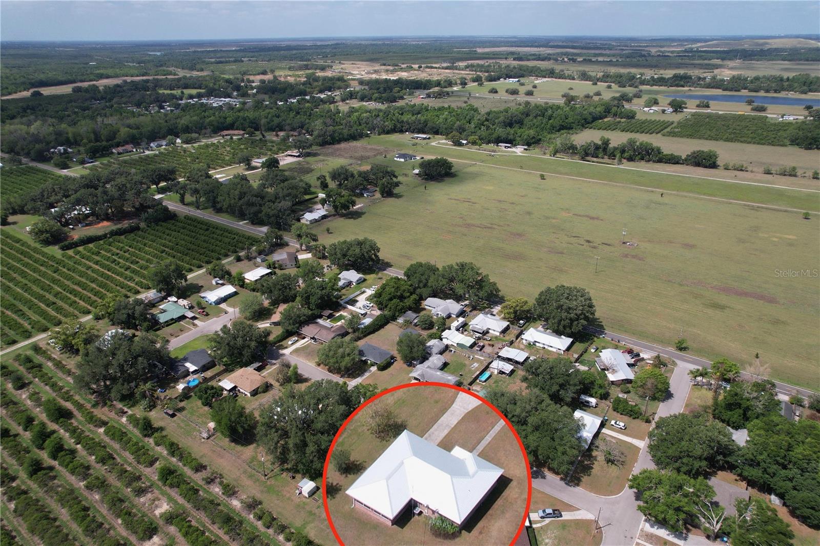 COUNTRY CLUB ESTATES - Residential