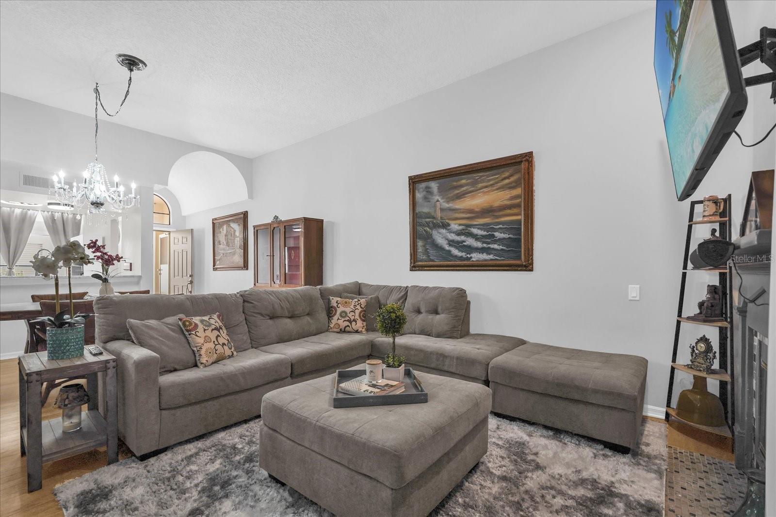 VENTURA VILLAGE PH 04 - Residential