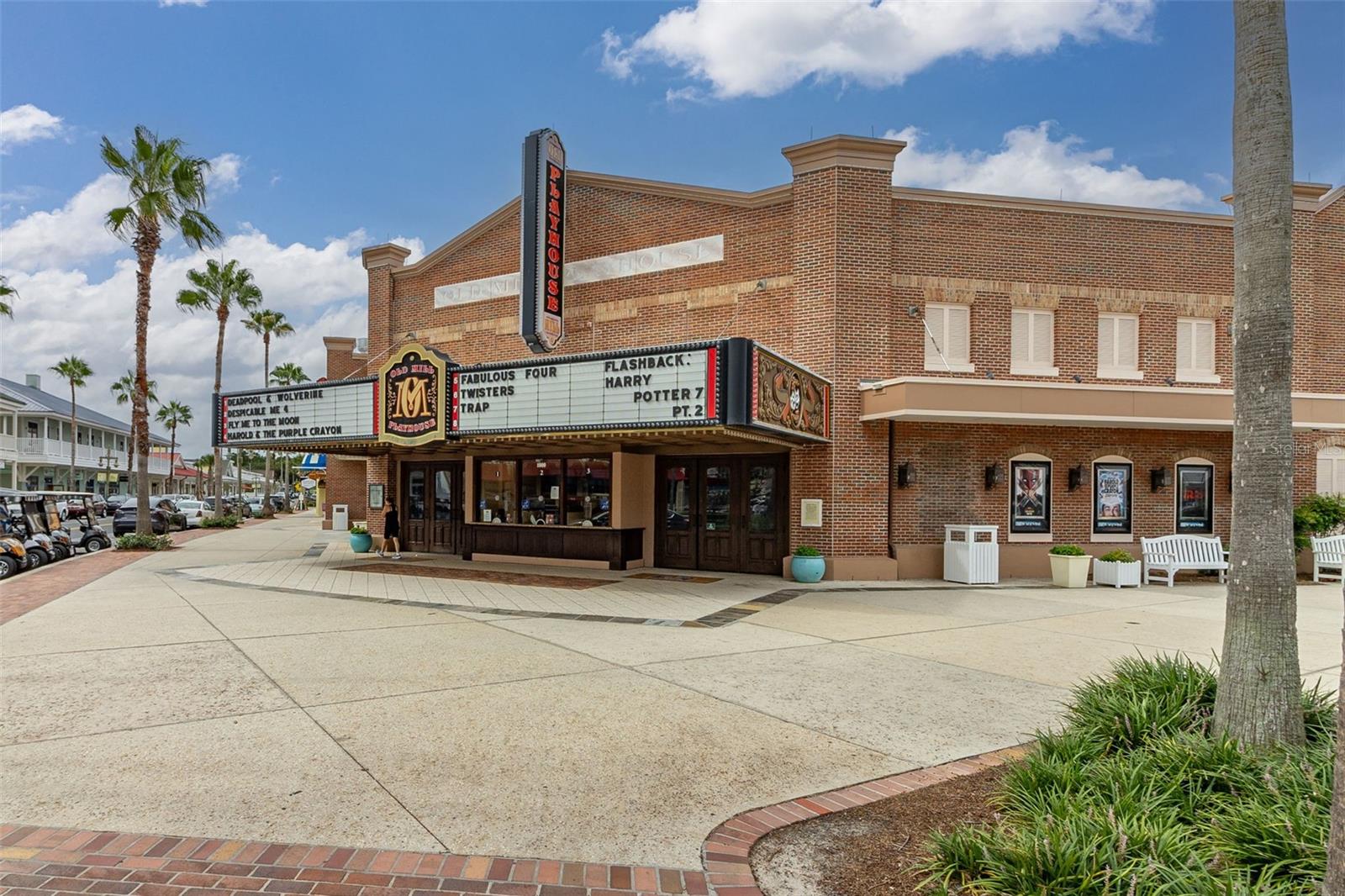 RESERVES AT HAMMOCK OAKS - Residential