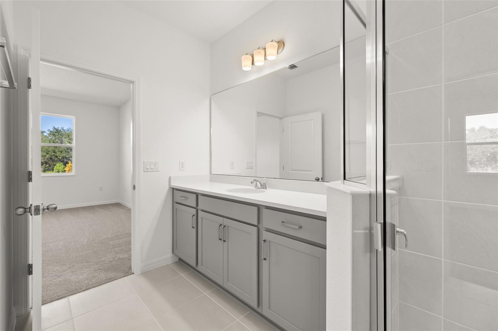 RESERVES AT HAMMOCK OAKS - Residential