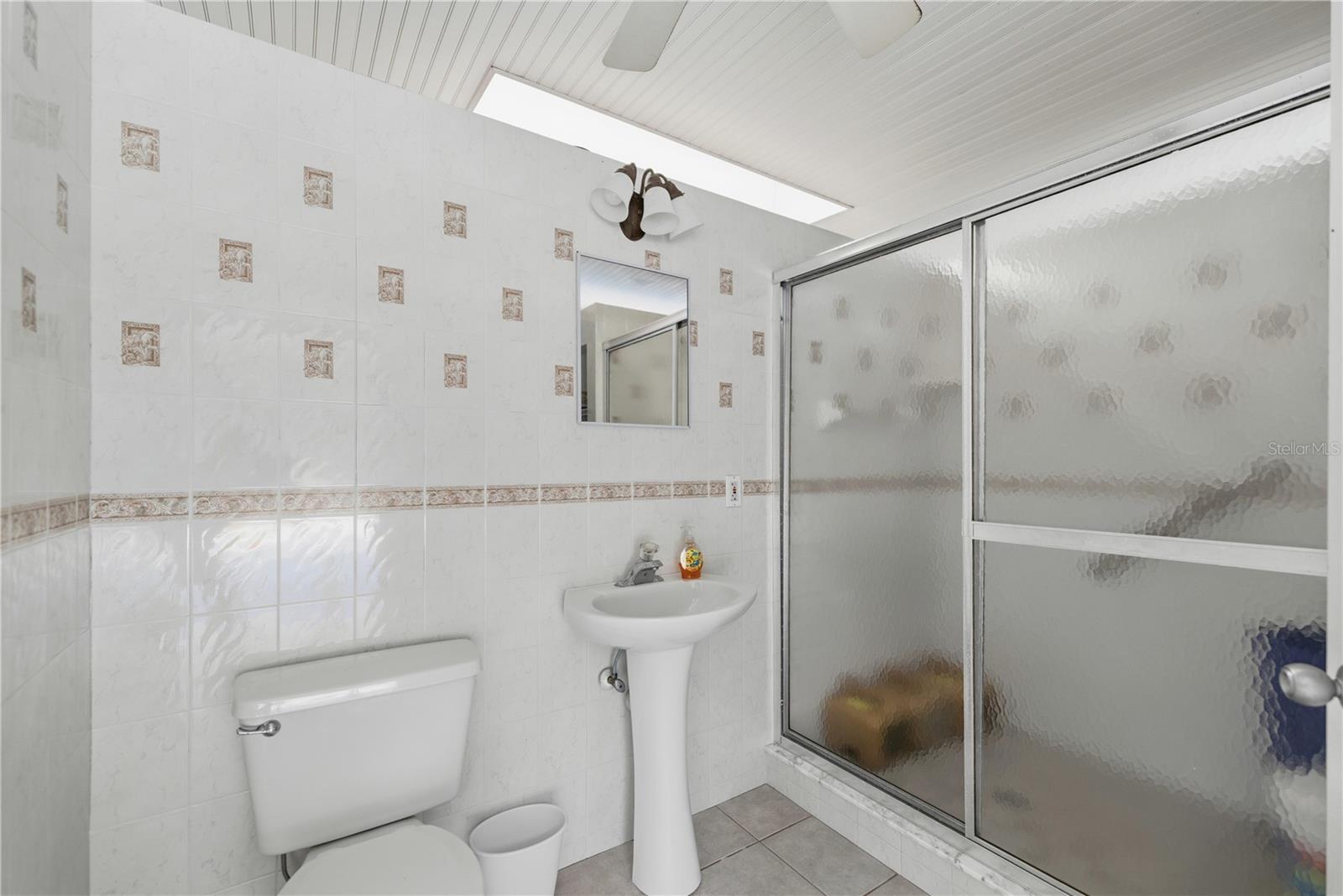 RAINBOW SPGS 04 REP - Residential