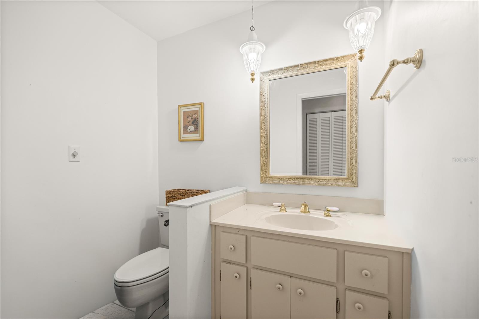 RAINBOW SPGS 04 REP - Residential