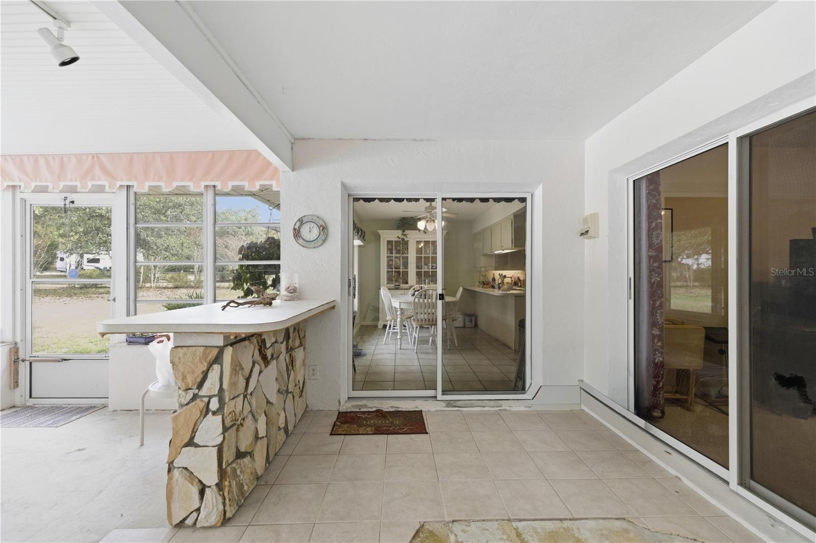 RAINBOW SPGS 04 REP - Residential