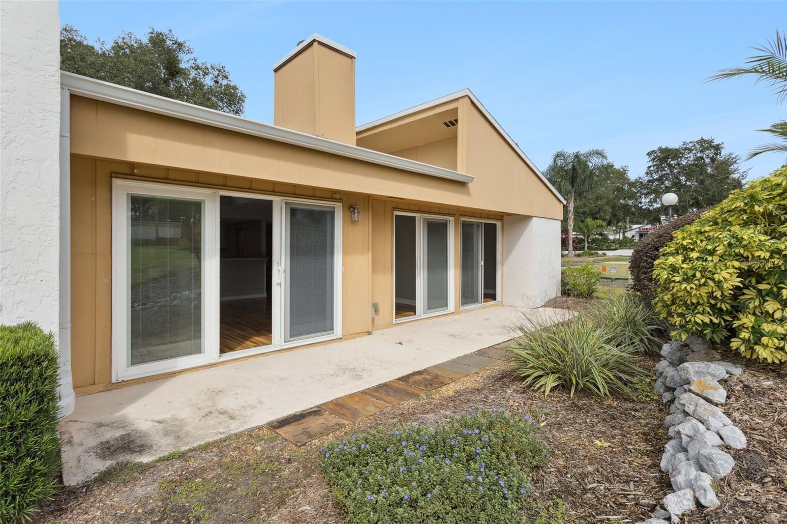 MOUNT DORA BUNKER HILL CONDO - Residential