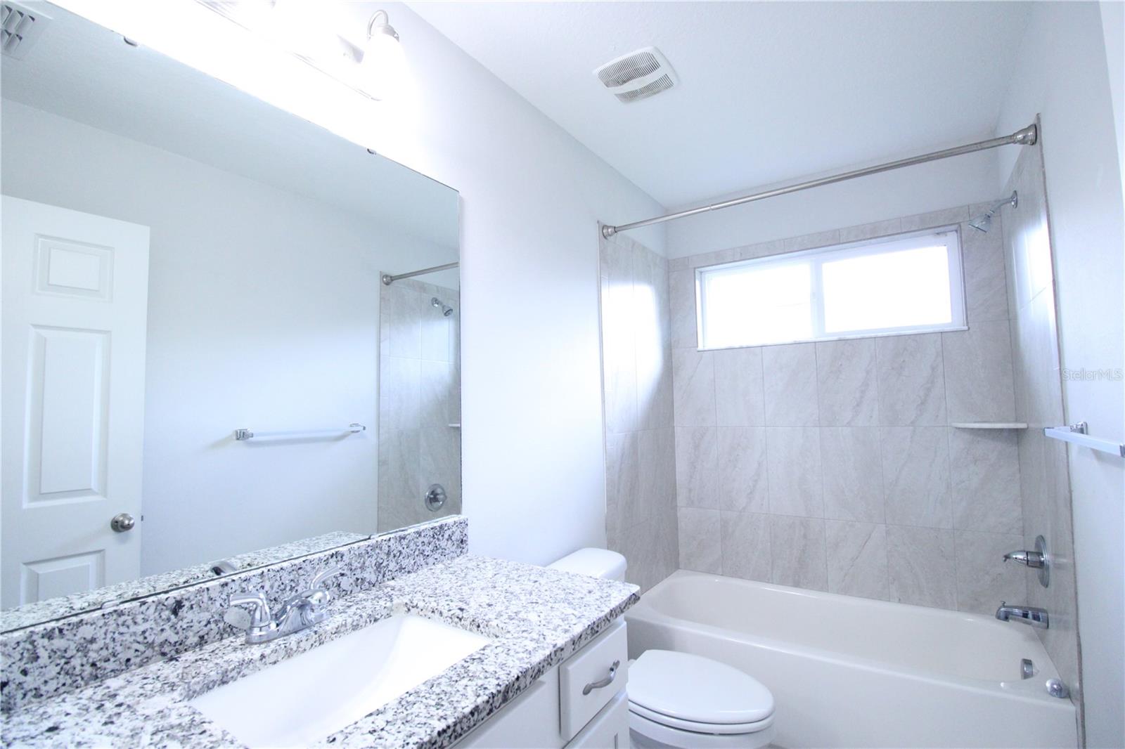 WESTCHESTER CLUSTER SD PH IV - Residential Lease