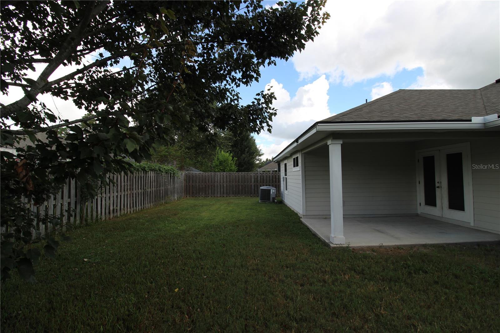 WESTCHESTER CLUSTER SD PH IV - Residential Lease