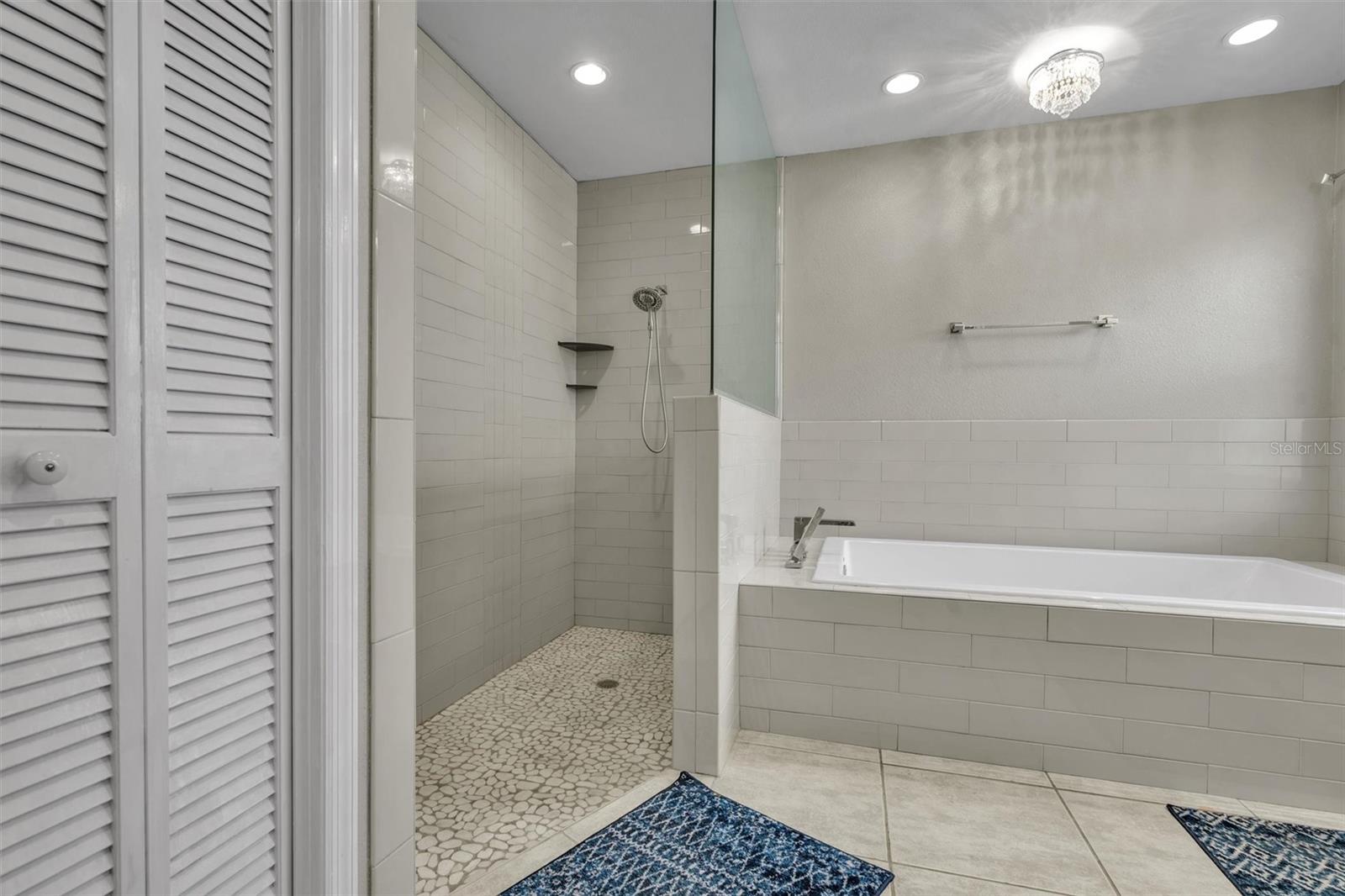 CYPRESSWOOD PLANTATIONS - Residential