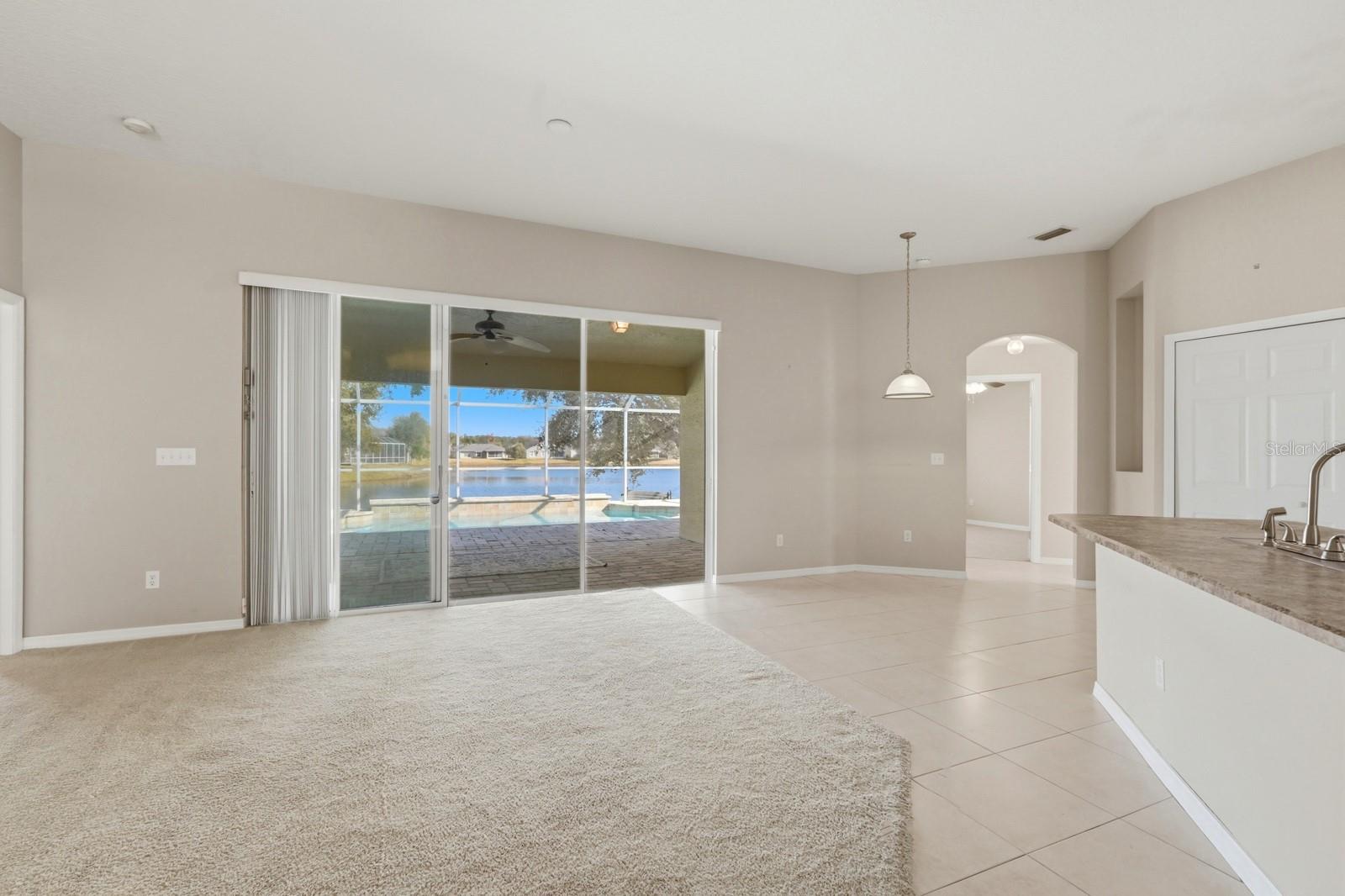 WATERS EDGE PH 09A - Residential