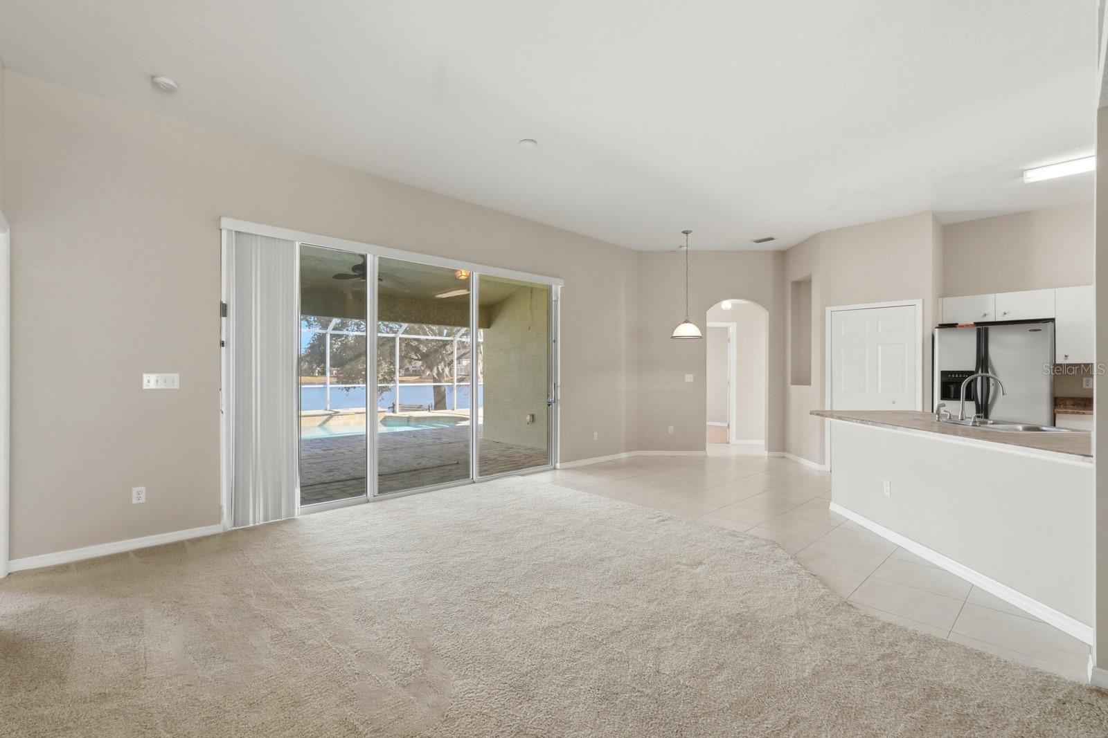 WATERS EDGE PH 09A - Residential