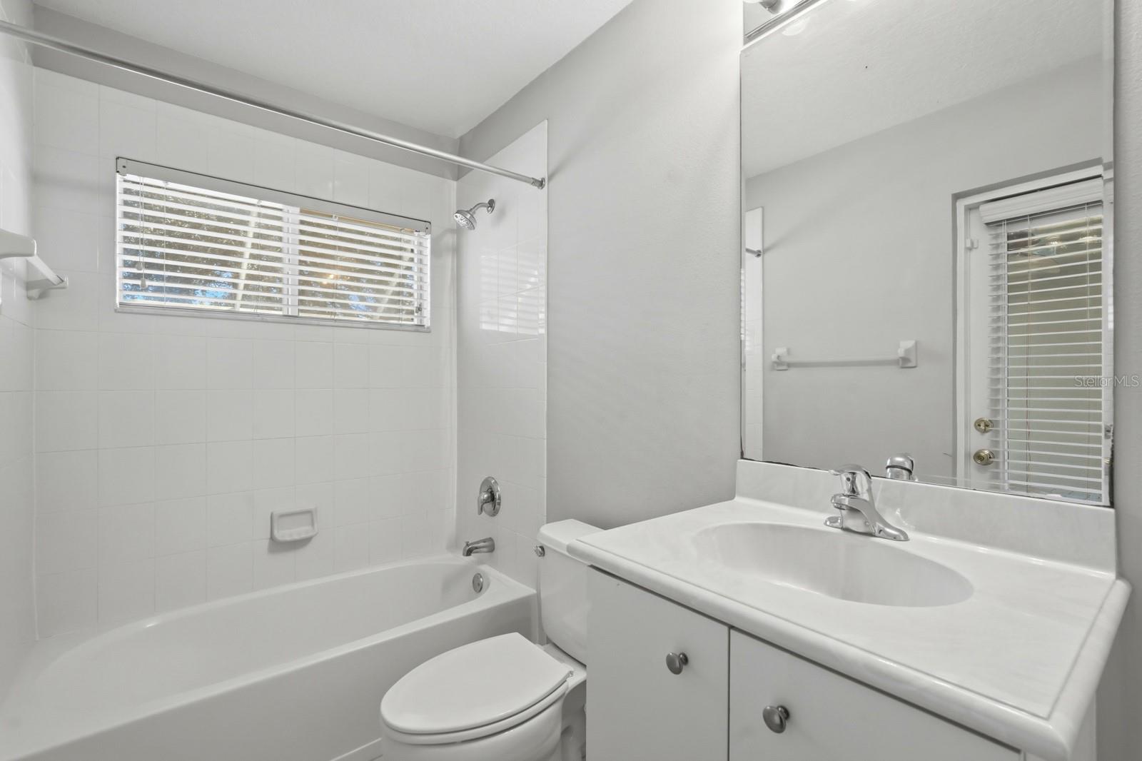 WATERS EDGE PH 09A - Residential