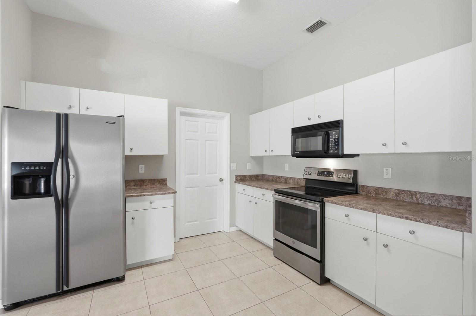 WATERS EDGE PH 09A - Residential