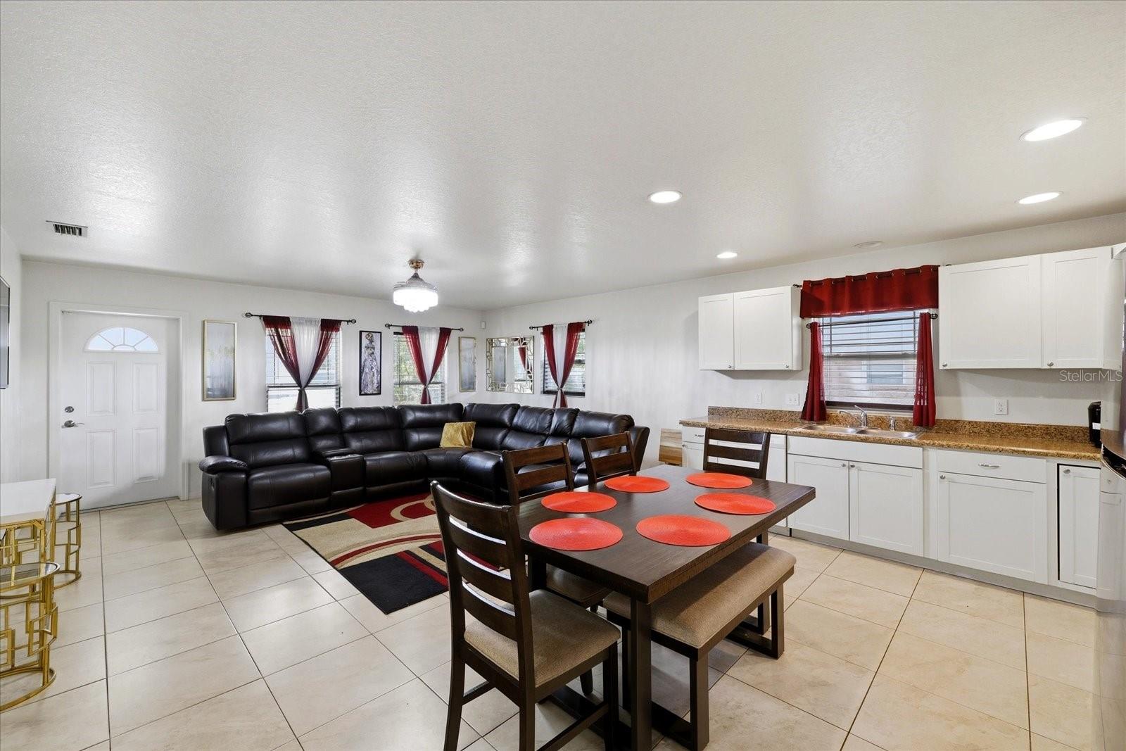 BACK BAY MANOR - Residential