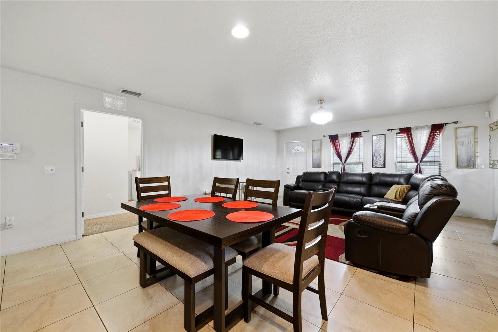 BACK BAY MANOR - Residential