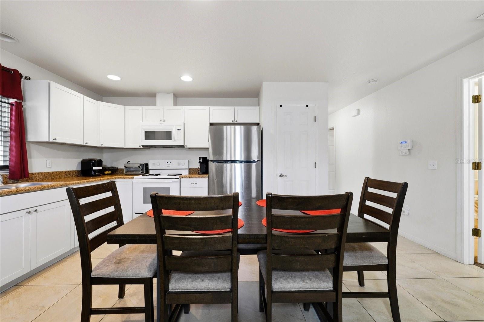 BACK BAY MANOR - Residential