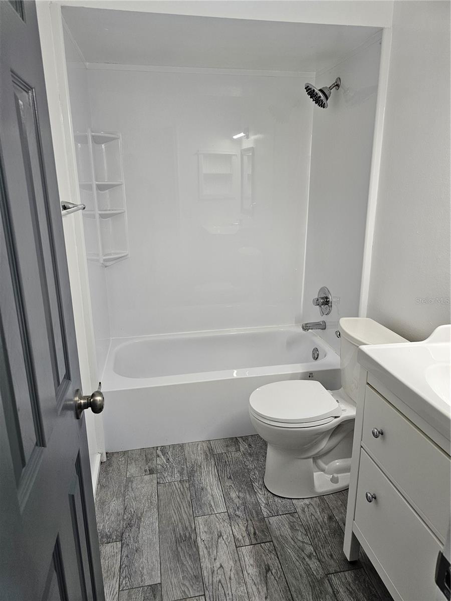 GLENMOOR - Residential