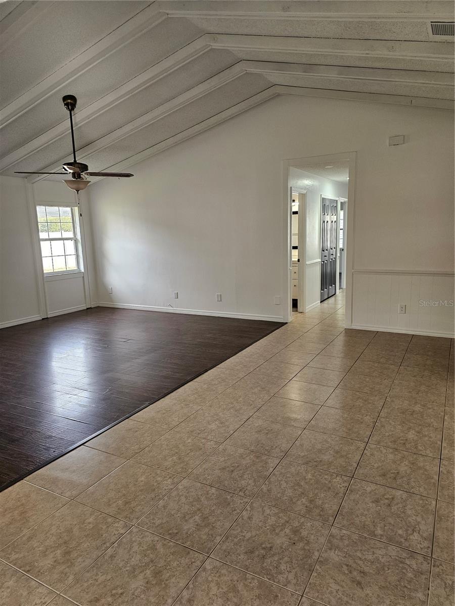 GLENMOOR - Residential