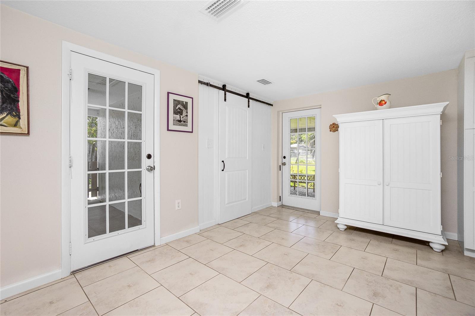 BREEZEWOOD MANOR - Residential