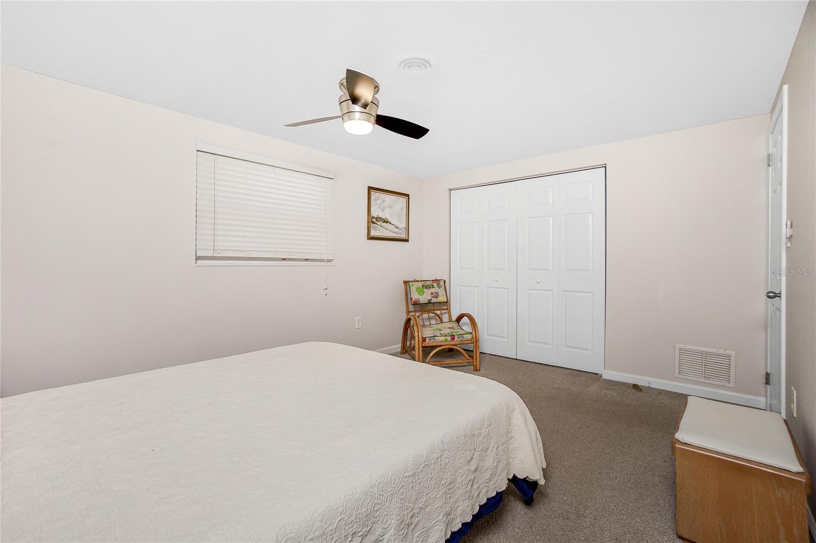 BREEZEWOOD MANOR - Residential