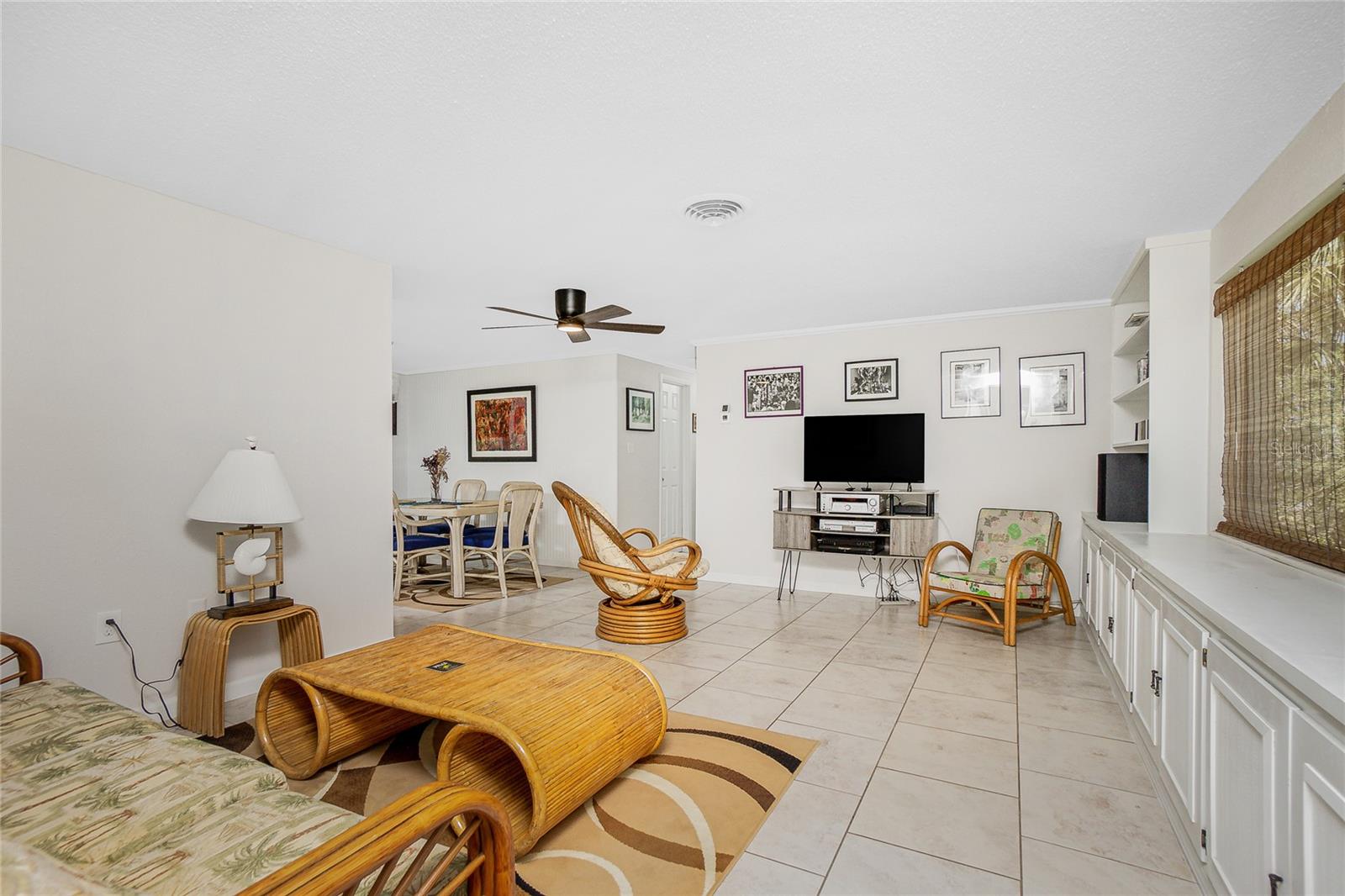 BREEZEWOOD MANOR - Residential