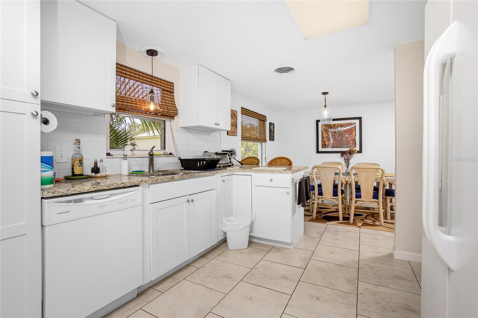 BREEZEWOOD MANOR - Residential