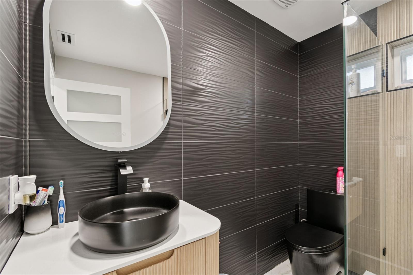 SUNDOWN WOODS - Residential