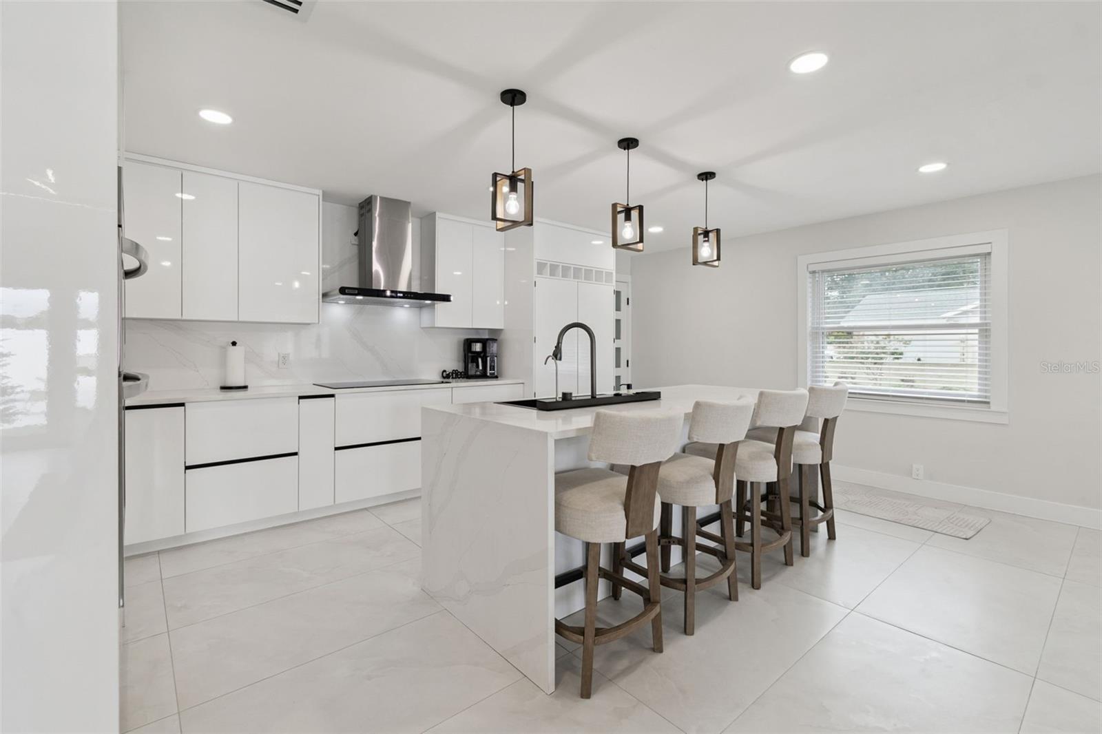 SUNDOWN WOODS - Residential