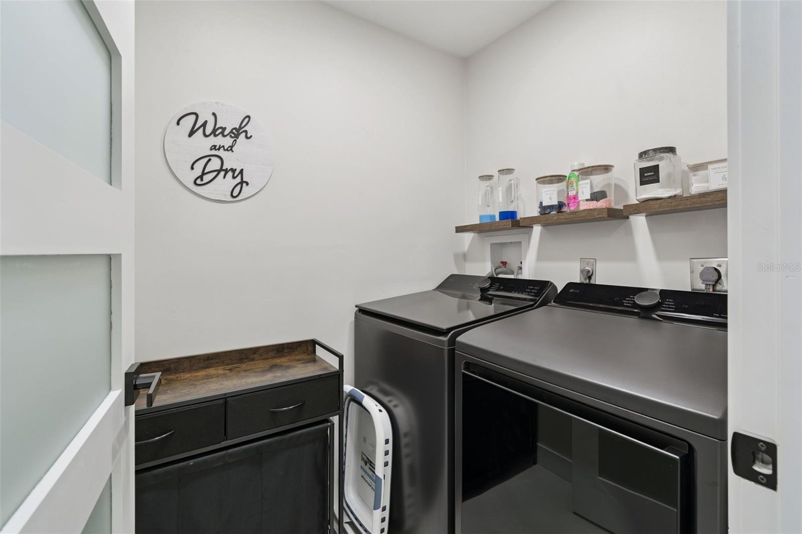 SUNDOWN WOODS - Residential