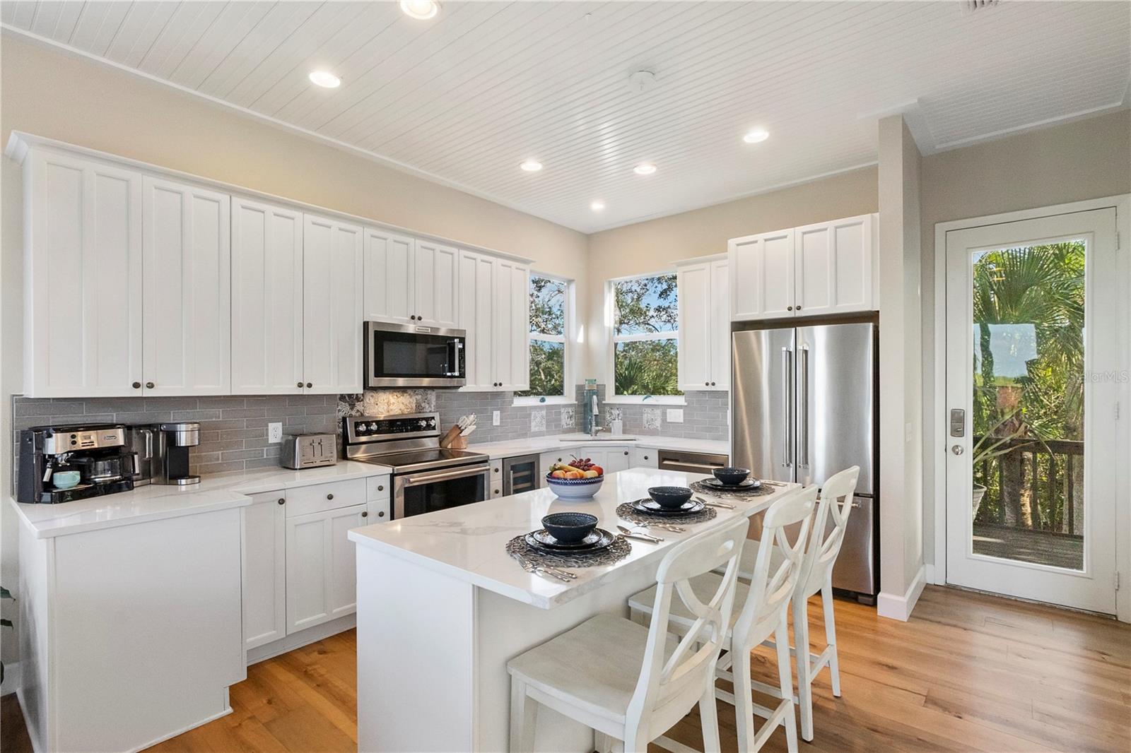 ACREAGE & UNREC - Residential