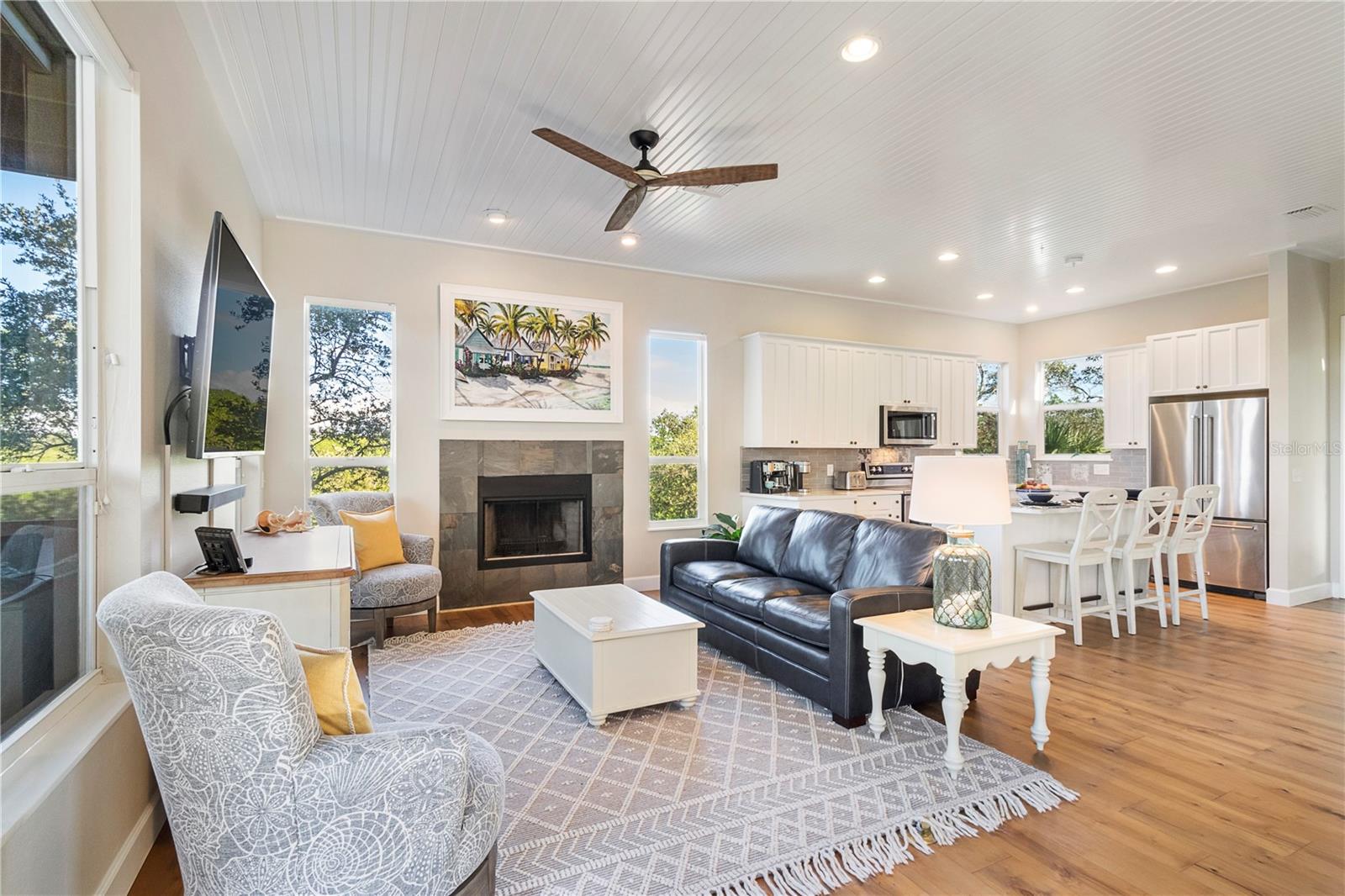 ACREAGE & UNREC - Residential