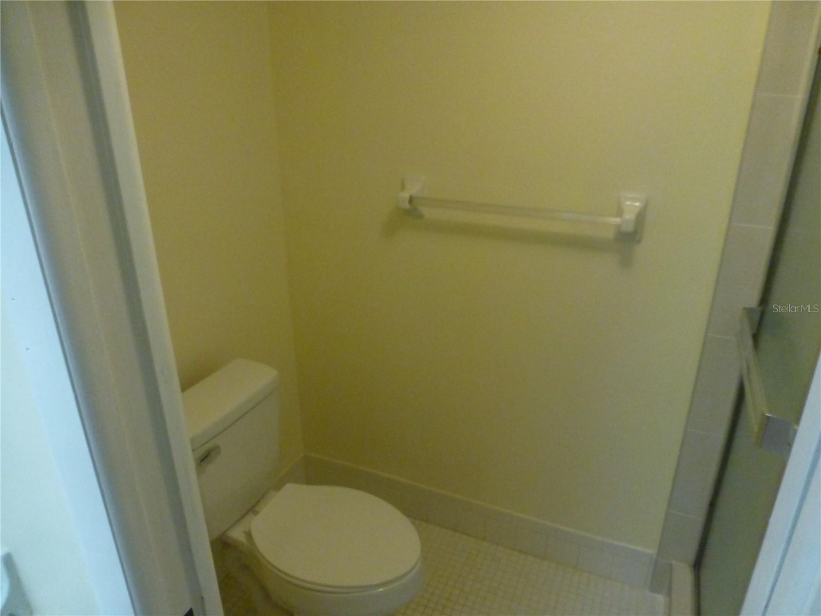 EAST LAKE WOODLANDS CONDO - Residential Lease