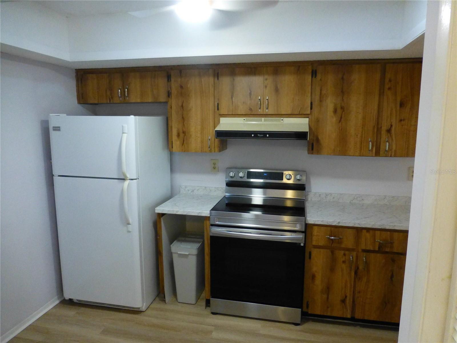 EAST LAKE WOODLANDS CONDO - Residential Lease